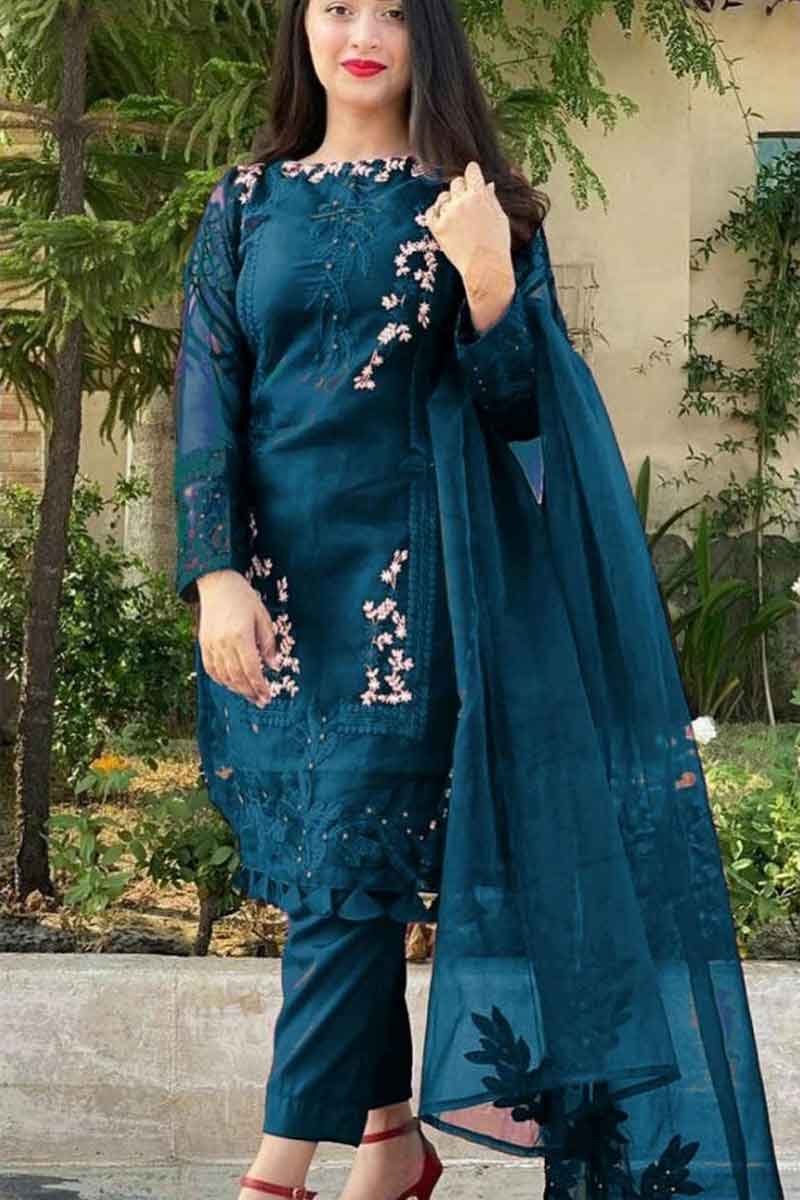 Agha Noor W8042 Embroidered Lawn Fabric Unstitched 3 Piece Dress